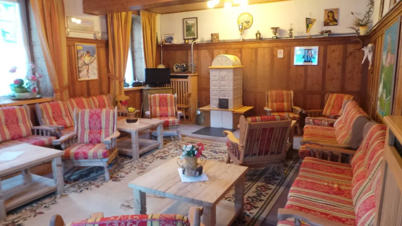 Hotel Pordoi - Fam Furgler アラッバ 2*,  イタリア